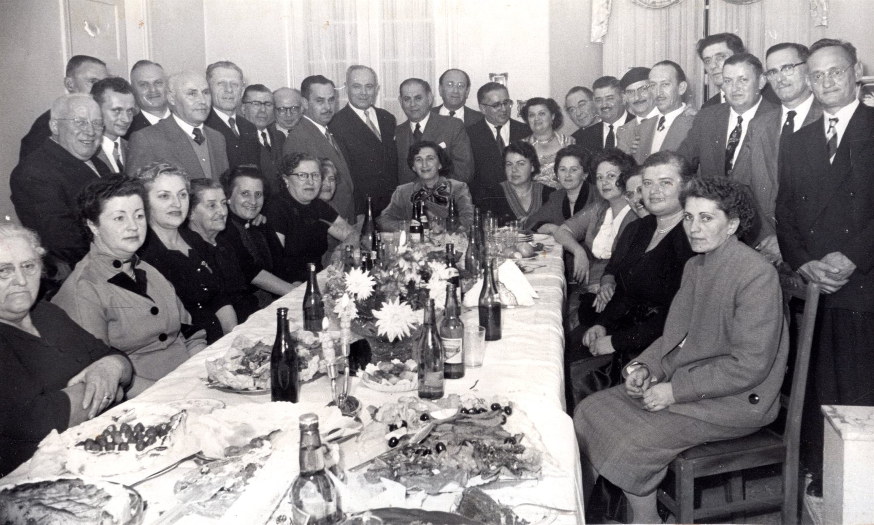 Reunião de campanha de arrecadação de fundos (Magbit), 1954